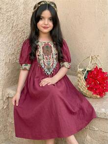 SHEIN Young Girl Purple Summer Party Al-Adha Dress,Floral Print Patchwork Jalabiya,Traditional Round Neck Puff Sleeve Arabian Robe,Mom & Daughter Kaftan - Red - View 5