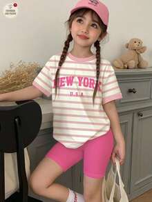 两件套女童休闲蓝条纹套装，饰有“NEW YORK”图案，搭配粉色撞色上衣和短裤，返校季学院风短袖上衣和短裤，可爱夏日装扮 - 彩色 - 查看 2