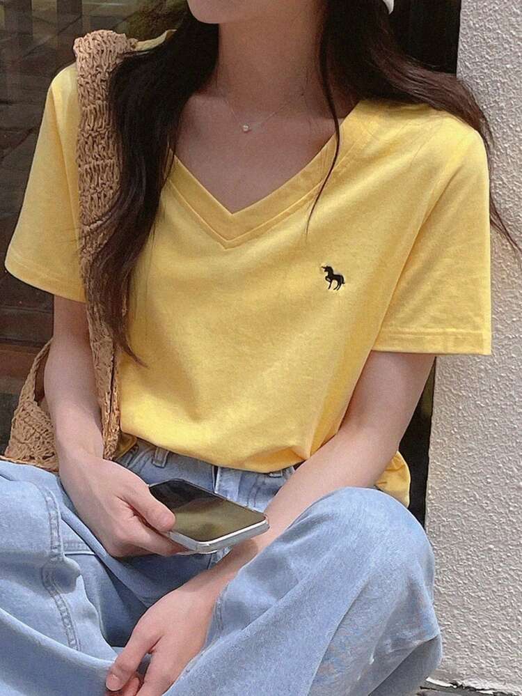 Women's V-Neck Short Sleeve Casual T-Shirt With Small Embroidery Decor, Versatile & Loose Fit, Summer