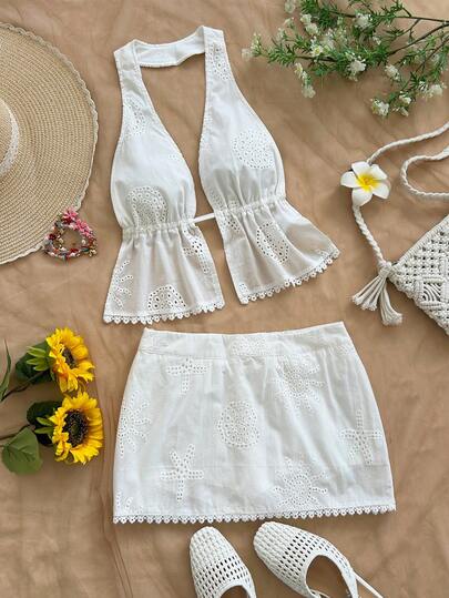 Soleia 2 piezas Conjunto de dos piezas sexy con escote halter sin espalda y cintura con lazo, con tela texturizada amarilla y encaje floral, adecuado para fiesta, cita, vacaciones, festival de música, estilo bohemio