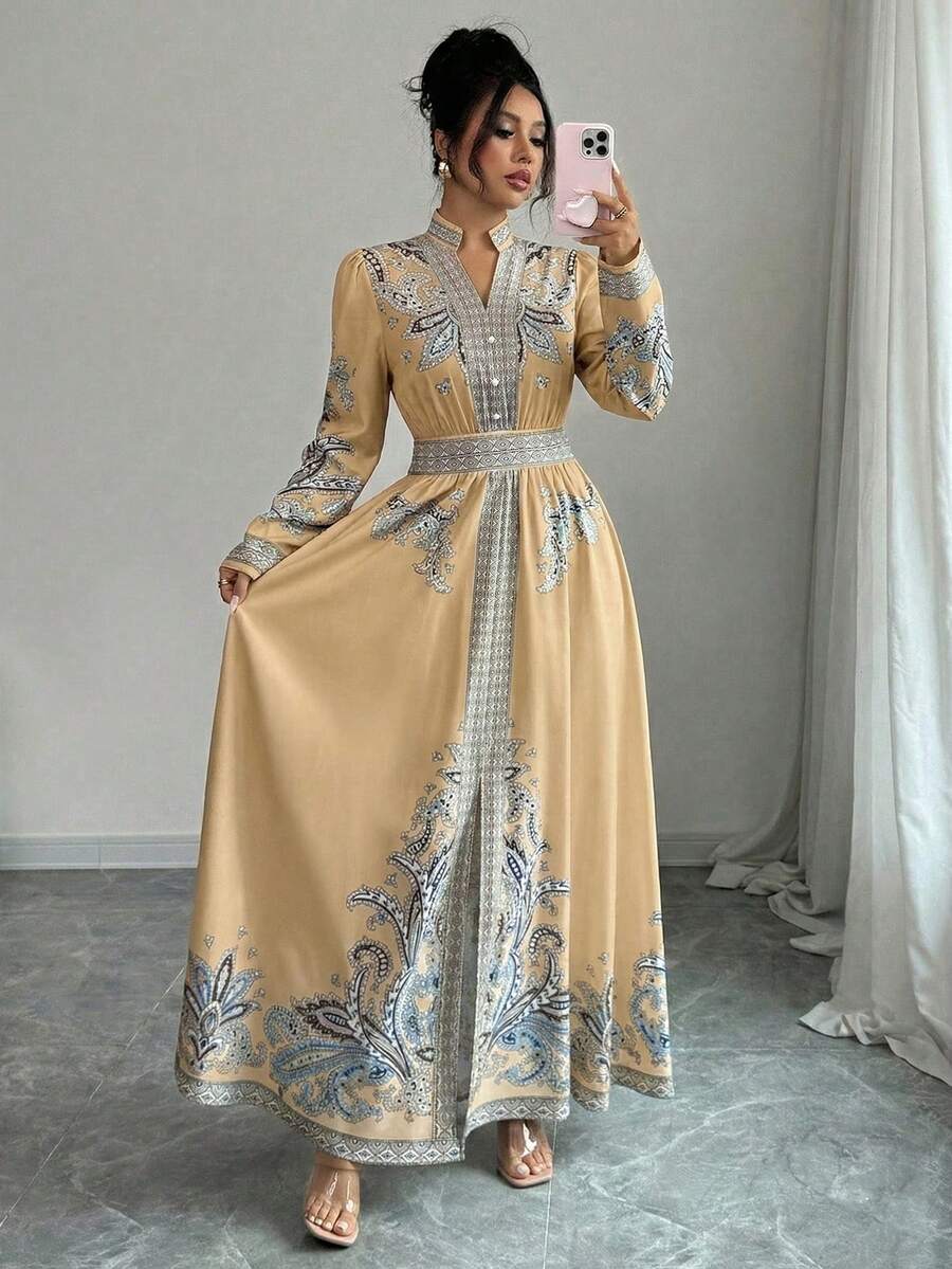 Rafferiza 复古印花V领灯笼袖荷叶边下摆连衣裙，适合度假和宫廷风格女性 - 卡其色 - 查看 1