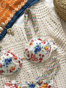 Swim Mod 2pcs/Set Floral Print Wireless Bralette & V-Neck Ruffle Trim Panty Set - Multicolor - View 6