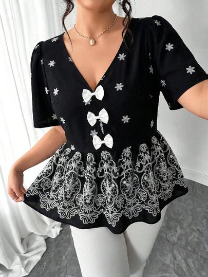 Elenzga 大码双色拼接复古印花V领短袖衬衫，饰有蝴蝶结，优雅百搭，适合外出、通勤、约会、派对、度假等场合。