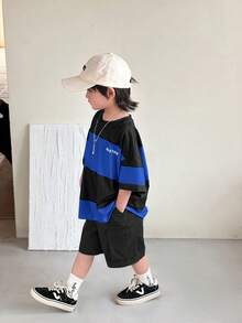 SHEIN 两件套男童时尚休闲百搭舒适套装，包括拼接撞色圆领T恤和宽松工装短裤，适合春夏季节日常穿着、运动、郊游、上学、聚会、度假、拍照等场合。 - 寶藍色 - 查看 8