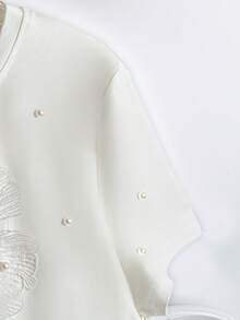 Everyssa 女士夏季针织弹力圆领短袖铆钉镂空花卉休闲T恤 - 白色 - 查看 3