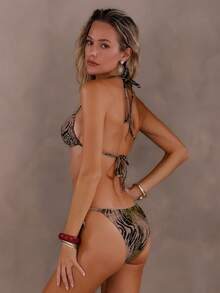 Swim Glamine 2022春夏女士沙滩装，女士泳装套装，两件套，优雅性感沙滩装，适合海滩、度假，INS爆款，波西米亚渐变豹纹印花，亮片拼接，蝴蝶结装饰，橄榄绿，棕色，三角罩杯比基尼套装，优雅浪漫性感，适合海滩、海岛度假、假期、派对、日常穿着，2026新款女士泳装到货，适合上学、度假、约会、下午茶、西式、邮轮、海滩、海岛、公路旅行、四季皆宜、音乐节、波西米亚风假期、凉爽秋季、西式波西米亚风、优雅女士泳装，活泼假日彩色印花波西米亚蛇纹比基尼套装，度假比基尼套装，性感波西米亚比基尼，西式比基尼 - 橄欖綠 - 查看 2