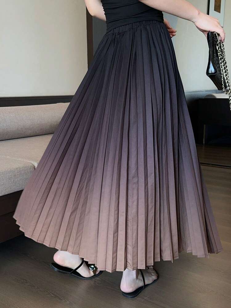 Women's Ombre Fashionable Long Pleated Skirt, Summer