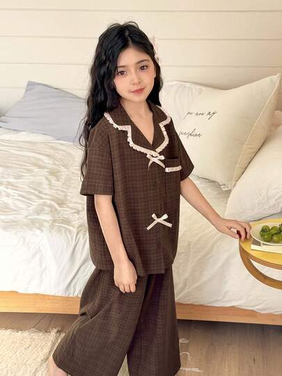 DAZY Tween Girl Frill Trim Plaid Bow Decor Short Sleeve Top And Pants Pajama Set