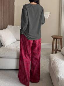 DAZY Set de 2 piezas de ropa de casa para mujer, que incluye una blusa suelta de unicolor y pantalones de pijama a cuadros largos, para primavera - Gris Oscuro - Ver 2