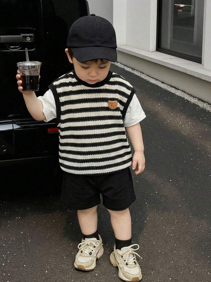 SHEIN 2件套幼儿男童春夏休闲时尚条纹叠层短袖T恤和短裤套装,街头服饰 - 黑色 - 查看 1