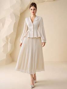 Modelyn Bộ áo blazer nữ màu mơ đính ngọc trai và chân váy xếp ly cạp chun, thiết kế thanh lịch cho các buổi hẹn hò và tiệc tùng. - Màu be - Xem 7