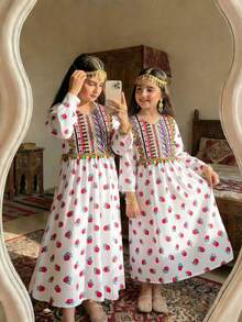 1pc Young Girls' Vintage Floral Rose Print V-Neck Long Sleeve Elastic Waist Maxi Dress, Retro Palace Style, Versatile Middle Eastern Fashion