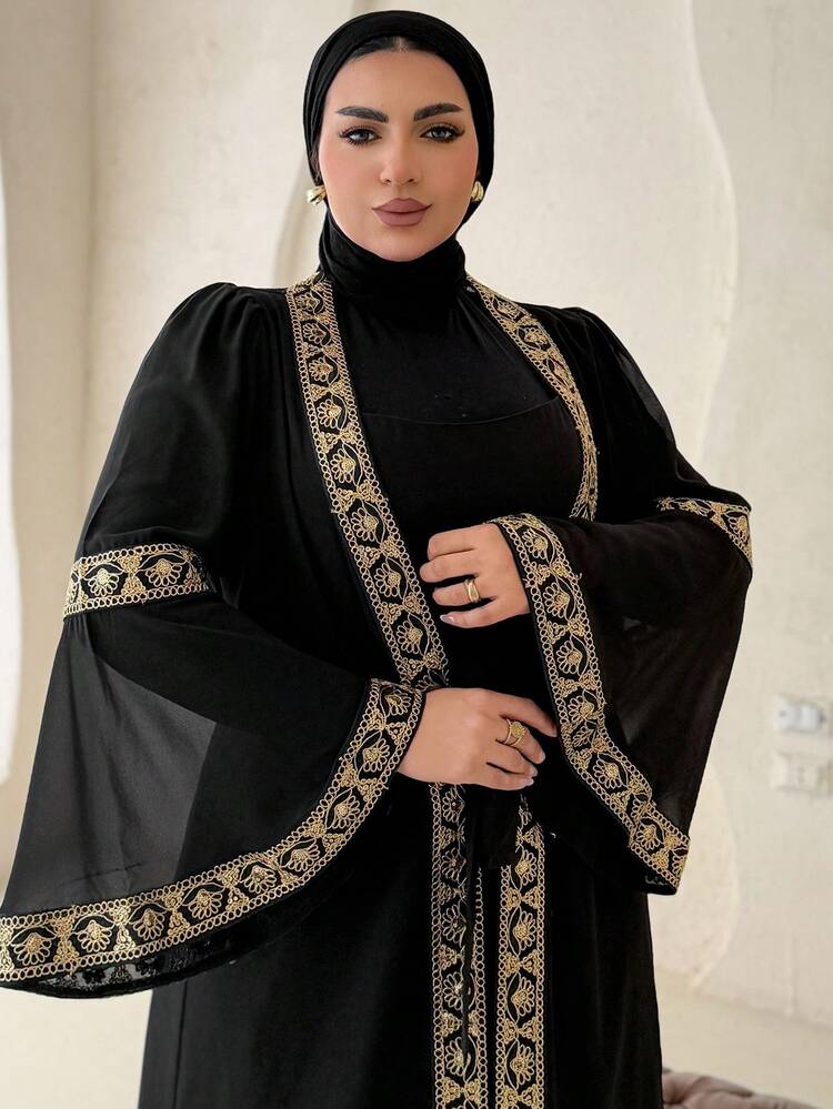 Dazy Plus 2pcs Plus Size Women Solid Color Fitted Long Slip Dress, Chiffon Flare Sleeve Patchwork Maxi Robe