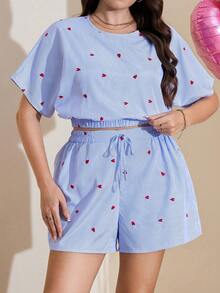 Comfylo Bộ đồ đôi cỡ lớn dành cho kỳ nghỉ hè, áo sơ mi và quần short kẻ sọc dáng cánh dơi, thích hợp cho ngày lễ tình nhân. Bộ đồ nữ in hình trái tim, bộ đồ kẻ sọc, bộ đồ hai mảnh, bộ đồ in hình trái tim, bộ đồ hai mảnh cho nữ, bộ đồ ngắn kẻ sọc in hình trái tim, bộ đồ ngắn màu xanh dương, bộ đồ mặc nhà hai mảnh, bộ đồ ngắn hai mảnh cho nữ, bộ đồ phối hợp cho mùa hè. - Xanh và trắng - Xem 3