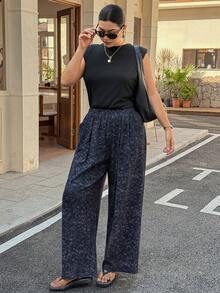 Dazy Plus Elastic Waist All-Over Floral Print Loose Long Straight Pants, All Season - Navy Blue - View 7