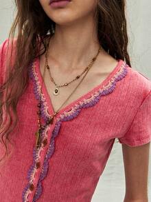 SoleilVie 女士复古蕾丝V领纽扣短袖针织衫夏季上衣，女士短款针织衫嬉皮风上衣，复古T恤，女士70年代风格上衣，夏季休闲水洗做旧红色蕾丝边短款针织衫，棉质上衣，短袖外套，春季外出上衣 - 中紫紅色 - 查看 2