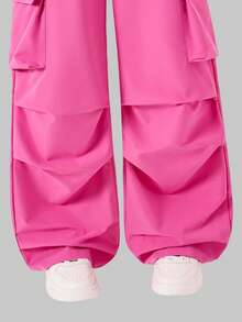 SHEIN ChillGRL Bộ 2 món dành cho nữ tuổi teen: Áo thun trắng cổ tròn tay ngắn in hình hoạt hình Dopamine nhiều màu sắc bằng tiếng Anh, phối cùng quần cargo màu hồng, quần ống đứng dáng rộng thoải mái, phong cách năng động tuổi teen, Y2K, thời trang đường phố, phù hợp cho mùa hè. - Hồng - Xem 5