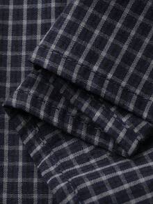 DAZY Áo sơ mi kẻ caro dài tay cổ bẻ thường ngày dành cho nữ - Màu xanh hải quân - Xem 8