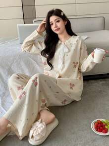 DAZY 可爱小熊蝴蝶结印花蕾丝边彼得潘领女士睡衣套装 - 杏色 - 查看 10