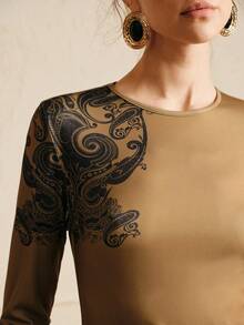 Arave 女士高弹针织常规肩部修身印花A字喇叭下摆优雅约会连衣裙 - 咖啡 - 查看 6