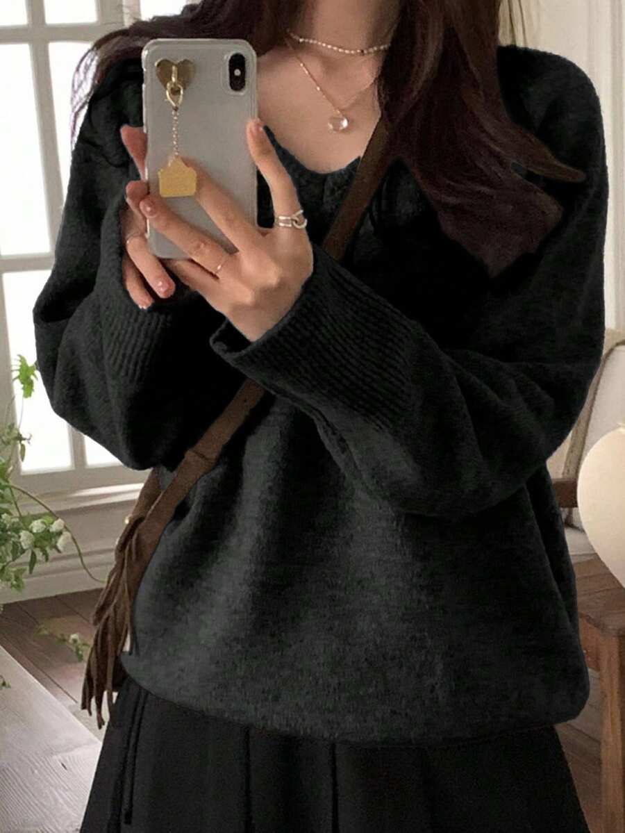 DAZY Suéter de mujer de unicolor con cuello en V, casual y versátil de manga larga, adecuado para salidas de otoño/invierno - Negro - Ver 1