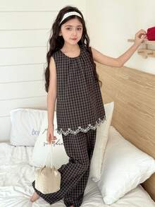 DAZY Tween Girl Plaid Floral Embroidered Crew Neck Top And Pants Pajama Set - Multicolor - View 5