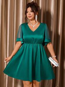 Cravure Plus Size Women Elegant Satin V-Neck Dress, Spring/Summer - Green - View 7