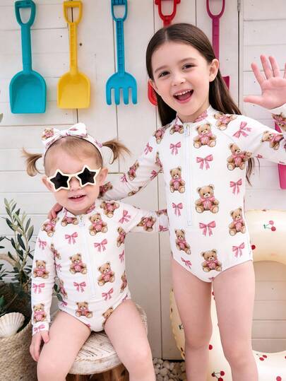 SHEIN Cute Vintage Sweet Pink Bow Bear Print Pattern, Ballerina Style, Matching Family/Sister Outfits, Young Girls Casual Minimalist Long Sleeve One-Piece Swimsuit Suitable For Summer, Cottagecore, Playdate, Weekend Casual, Family Outing, Photoshoot Outfits, Tropical Print, Beach Vacation Photo Shoot Matching, Mommy And Me