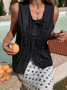 DAZY 女士圆领无袖蝴蝶结前开襟牛仔背心，休闲牛仔上衣 - 深色水洗藍 - 查看 3