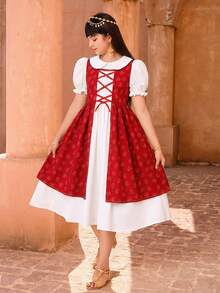 这款女童夏季甜美复古洛丽塔风碎花连衣裙，有橙色/红色/绿色可选。它采用碎花印花、彼得潘领、交叉系带、短泡泡袖和多层裙摆设计，打造二合一造型。非常适合日常穿着、购物、主题派对等场合。 - 紅色 - 查看 4