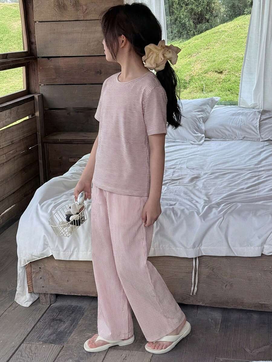 DAZY Tween Girl Striped Print Crew Neck Short Sleeve Top And Pants Pajama Set - Purple - View 1