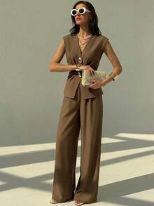 Aloruh Bộ đồ công sở/đi làm thanh lịch tối giản dành cho nữ, chất liệu giả lanh thoải mái, gồm 2 món: áo blazer tay ngắn cổ chữ V hai hàng cúc và quần ống rộng. - màu nâu - Xem 6