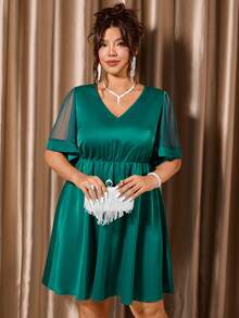 Cravure Plus Size Women Elegant Satin V-Neck Dress, Spring/Summer - Green - View 6