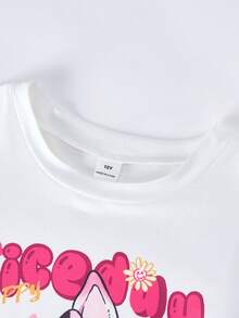 SHEIN ChillGRL Bộ 2 món cho bé gái tuổi teen, gồm áo thun cổ tròn tay ngắn in họa tiết dễ thương và quần ống rộng in họa tiết, thích hợp mặc hàng ngày, đi làm, dạo chơi, đi nghỉ mát, tụ họp, dạo phố, mùa xuân/hè. - trắng - Xem 5