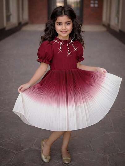 渐变珍珠装饰领甜美泡泡袖短袖连衣裙，适合生日派对、钢琴演奏会、节日庆典及其他正式而温馨的场合。