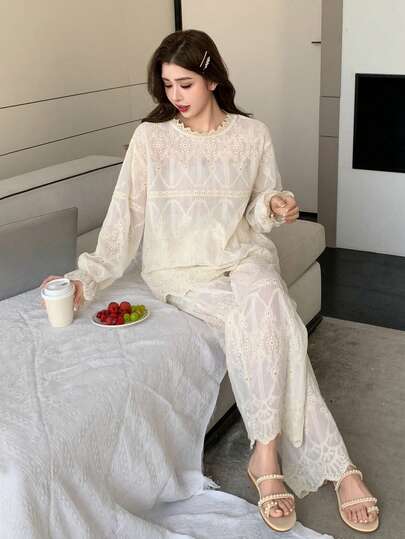 DAZY Bohemian Style Floral Embroidered Lightweight Women Pajama Set