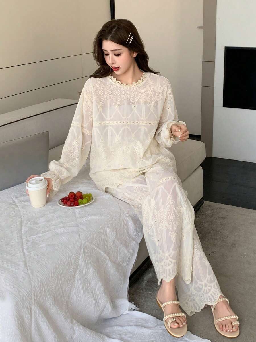 DAZY Bohemian Style Floral Embroidered Lightweight Women Pajama Set - White - View 1