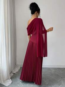 Rafferiza Women's Elegant Oblique Shoulder Ruffle Pleated Dress - Burgundy - View 2
