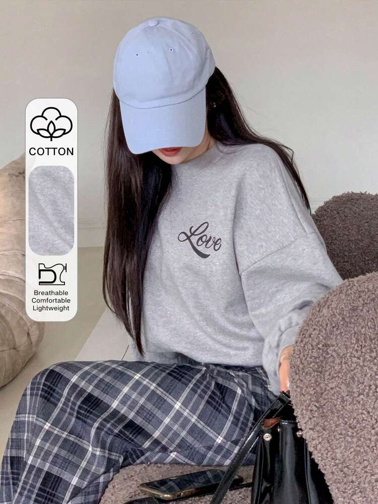 Women's Casual Minimalist Artistic Letter Print Crew Neck Pullover Sweatshirt