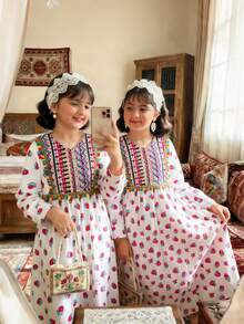 1pc Young Girls' Vintage Floral Rose Print V-Neck Long Sleeve Elastic Waist Maxi Dress, Retro Palace Style, Versatile Middle Eastern Fashion