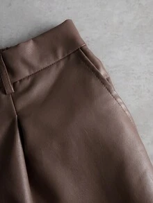 STYNVO 男士棕色PU皮革直筒休闲短裤，时尚百搭 - 棕色 - 查看 4