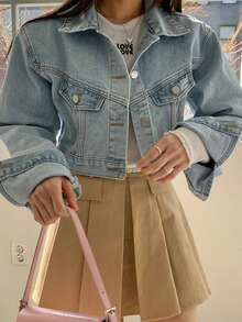DAZY 翻领双口袋金属单排扣宽松长袖短款女士牛仔夹克外套 - 淺色水洗藍 - 查看 4