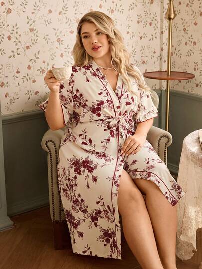 CottageSlumber Große Größen Rüschen Blume Muster Kimono Bademantel