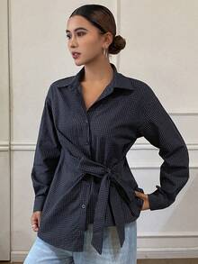DAZY Áo sơ mi kẻ caro dài tay cổ bẻ thường ngày dành cho nữ - Màu xanh hải quân - Xem 5