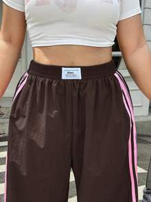 Muchica Plus Size Women Chocolate Brown Letter Printed Side Stripe Wide Leg Pants Date, Commute, Party,Fall /Autumn/Winter/Summer,Christmas,New Year,Thanksgiving,Party,Wedding,Beach,Graduati,Chic,Elegant,Casual,Going Out,Date,Appointment,Commute,Shining,Valentine's Day,Elegant ,Vacation,Casual,Y2k,Sexy - Chocolate Brown - View 3