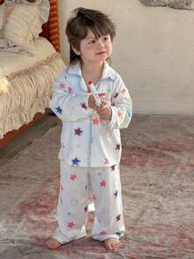 DAZY 2pcs Toddler Boys' Korean Style Star Print Lapel Long Sleeve Shirt And Pants Pajama Set - Red and White - View 7