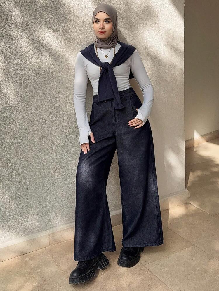 Women's Loose Fit Wide Leg Jeans With Pockets