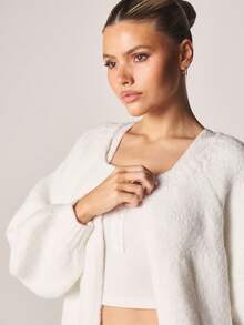 MISSGUIDED Cárdigan abierto delantero extra grande y esponjoso, jersey de punto acogedor de manga larga, prenda esencial para capas en otoño e invierno, casual, de corte holgado, suave y mullido - Blanco - Ver 2