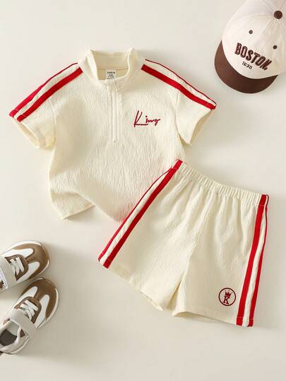 SHEIN 2件套男婴可爱夏季休闲杏色字母图案立领短袖衬衫和松紧腰短裤套装，幼儿男童夏季服装