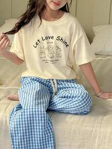DAZY 2pcs/Set Tween Girls Crew Neck Printed Short Sleeve T-Shirt + Plaid Pajama Pants Loungewear Set, Fall - Beige - View 1
